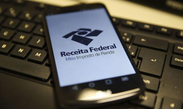 Imposto de Renda: 18 milhões ficariam isentos com correção integral da tabela do IR, diz estudo