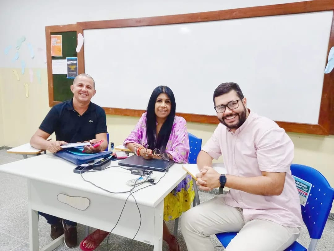 Lúcio Sa e Prof. Mauro Reis lutam pela implantação do cursinho preparatório para vestibular (UPT) na comunidade de Caldeirão do Mulato.