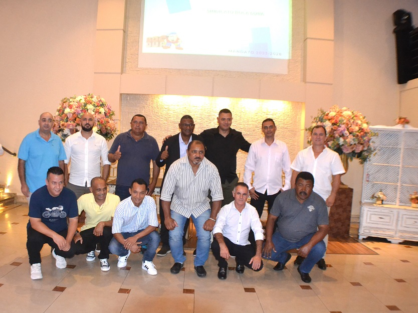 Adriano Pereira Bispo é empossado presidente do Sindicato dos Trabalhadores nas Indústrias da Construção e do Mobiliário de Itapevi