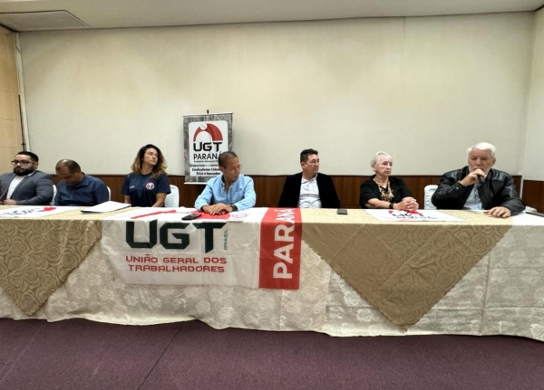 FECEP e SIEMERC marcam presença em Plenária Regional da UGT-PR em Paranaguá