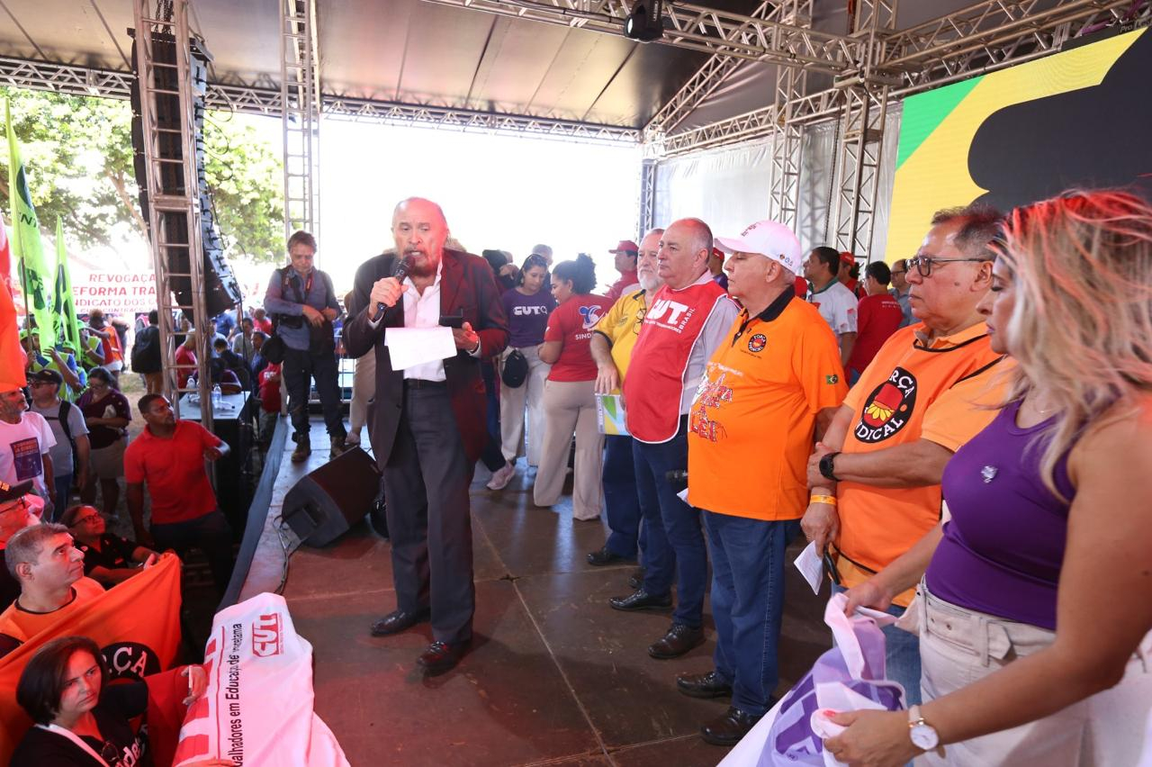 UGT participa da Marcha dos Trabalhadores em Brasília