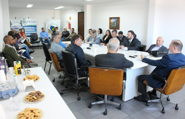 FECEP promove mesa redonda de negociação junto a Entidades Patronais