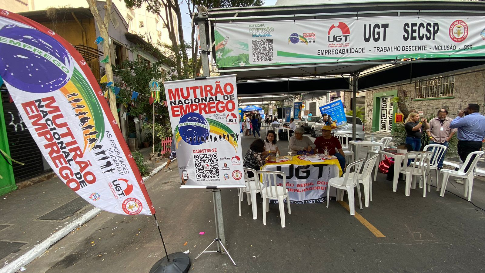 UGT e Sindicato dos Comerciários participam de Mutirão Solidário na Rua Rocha com Ênfase na Inclusão Social e Empregabilidade