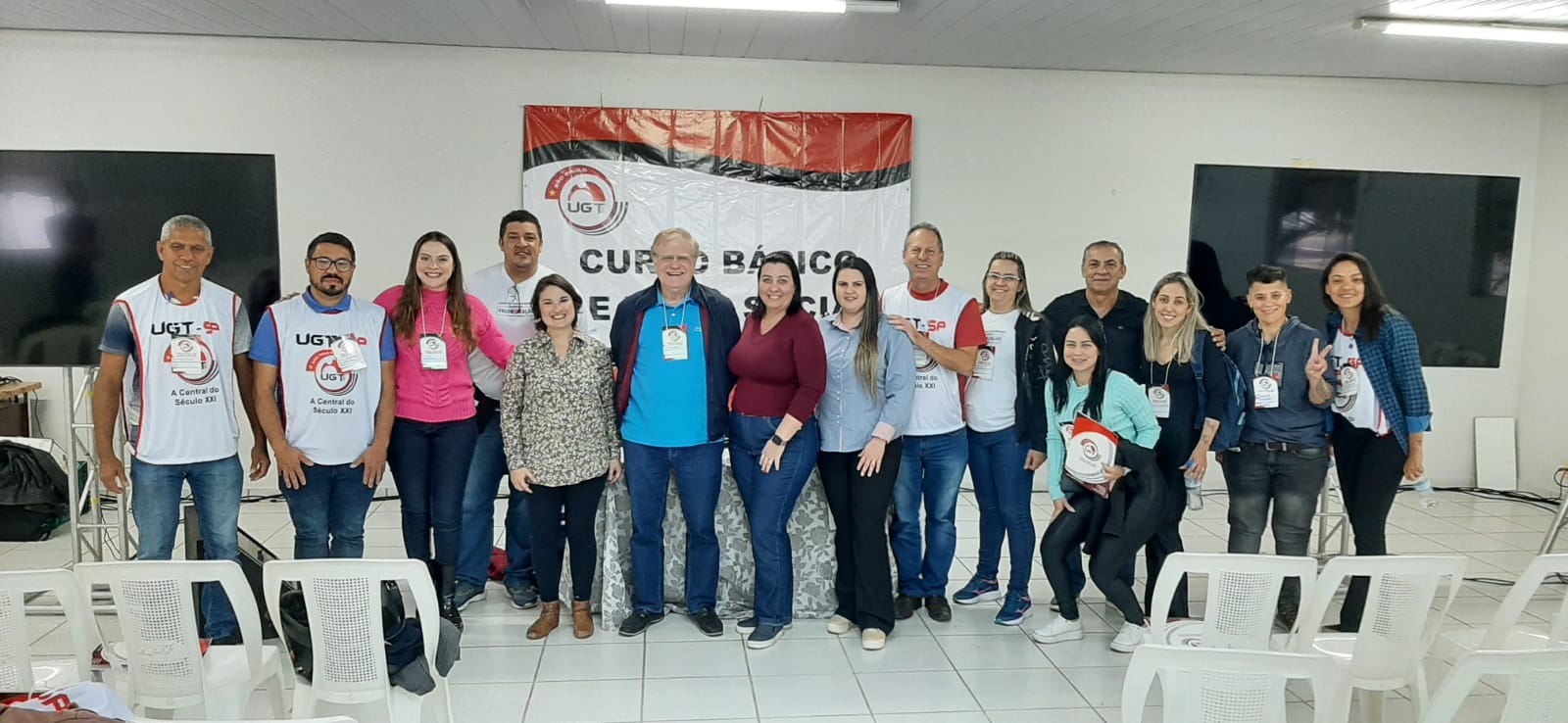 Atividade em Leme encerra com sucesso o ciclo de cursos básicos de mídias sociais da UGT-SP