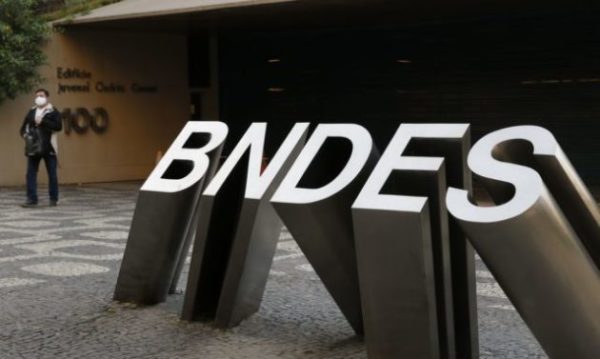 BNDES pagou até R$ 257 mil a funcionário em distribuição de lucros