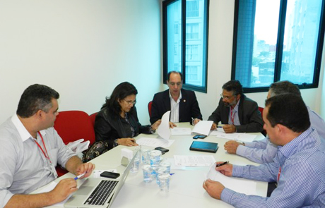 Bancários reúnem-se com o presidente da UGT em São Paulo