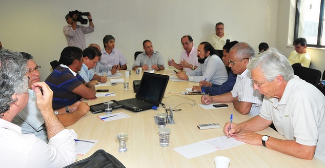 Centrais discutem agenda unitária para ações em 2014