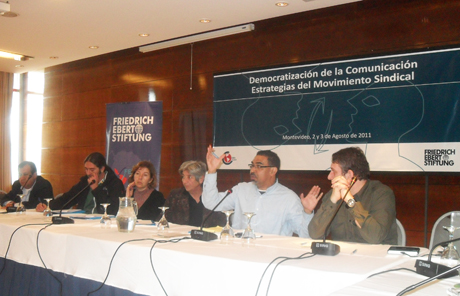 Comunicação sindical:Seminário Regional sobre Democratização da Comunicação e Estratégias Sindicais em Montevidéu, Uruguai