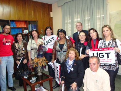 Delegação de mulheres da UGT apóia trabalhadores grevistas do Paraguai.
