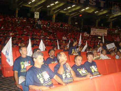 Encontro Nacional do Forum Sindical dos Trabalhadores propõe mudanças