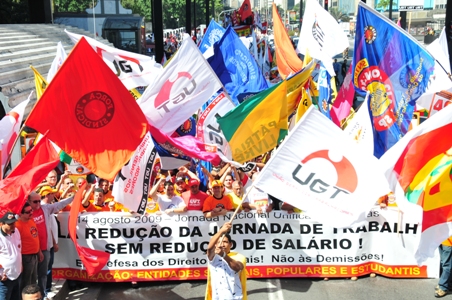 Mobilização Unificada reúne 20 mil trabalhadores na AV. Paulista.