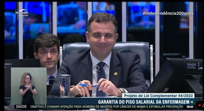 PL 44/2022 é aprovado no Senado e garante uma das fontes de custeio do Piso Salarial da Enfermagem