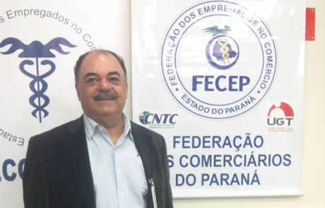 Presidente da Federação dos Comerciários do Paraná #opina sobre regulamentação da profissão de comerciário