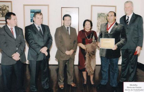 Presidente da UGT Rio Grande do Sul recebe medalha Floriceno Paixão