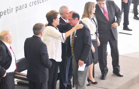 Presidente da UGT pede a presidenta Dilma garantia de emprego e trabalho decente