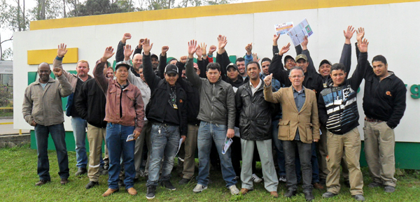 Prestadores de Serviços da Petrobrás em Araucária-PR em estado de greve