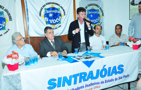 Sintrajóias realiza palestra sobre fator previdenciário