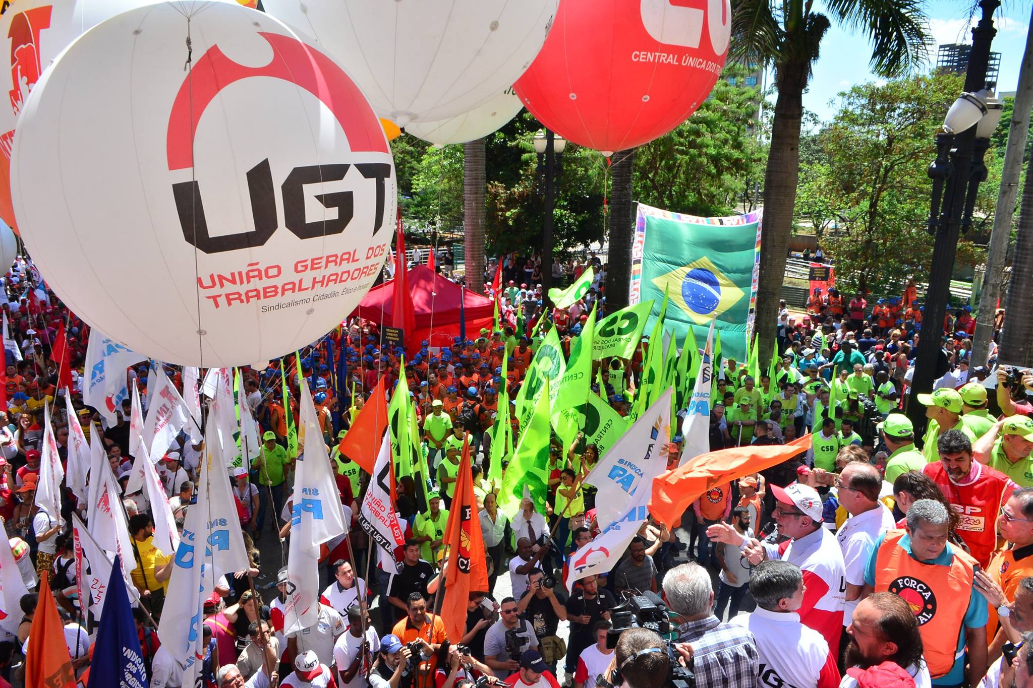 Trabalhadores do Brasil inteiro se unem em mobilização contra desmonte de direitos