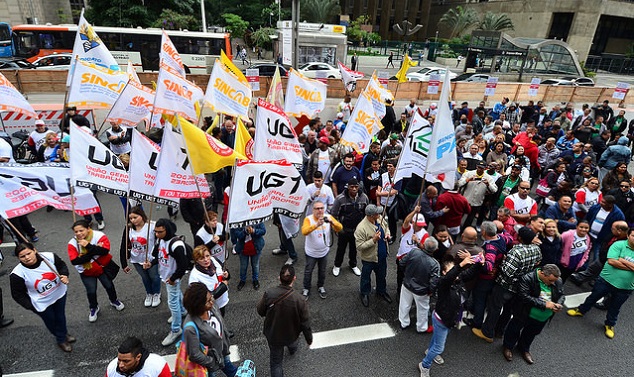 UGT realiza manifestação em todo o Brasil
