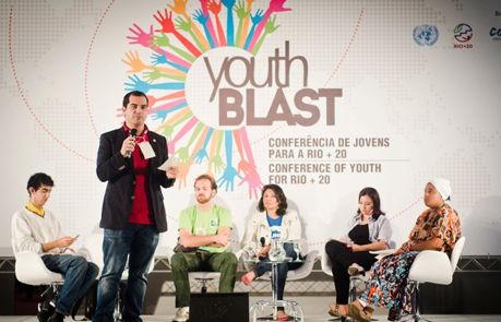Youth Blast - Conferência da Juventude